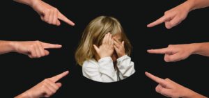 アラフォーが離婚手続きに必要な書類は何ですか？