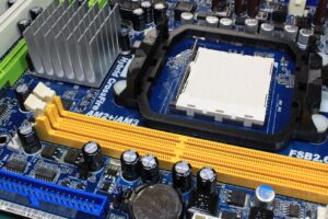 シングルマザーが受けられる支援の金額はどれくらい？